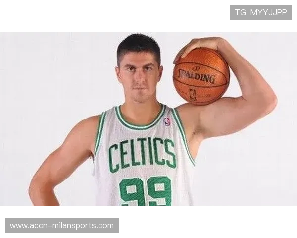 活塞黄金搭档成型!坎宁安+杜伦内外呼应,开启球队新篇章