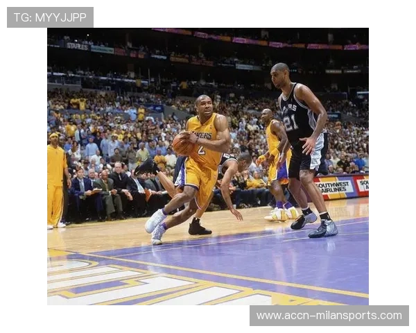 0.4秒神扣热火绝杀:篮球瞬间的奇迹与激情