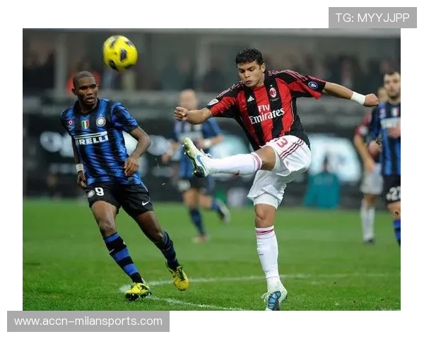 AC米兰中场组合训练:控球与直塞能力被重点培养